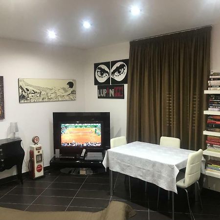 Appartement Impero 6 à Scauri  Extérieur photo