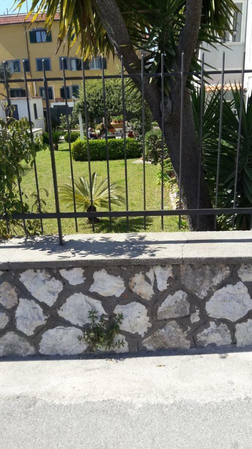 Appartement Impero 6 à Scauri  Extérieur photo